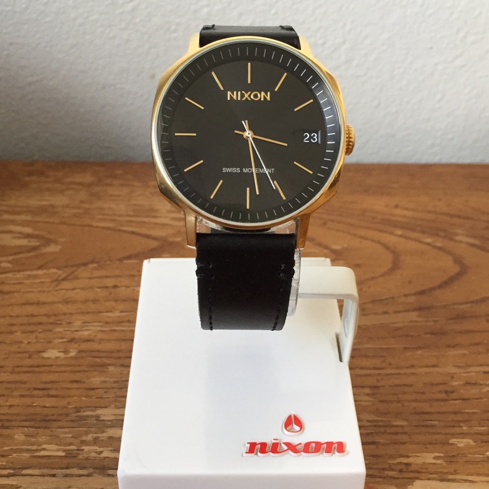 🕰🔥 NIXON Watch The Regent II- Reign Maker 🔥🕰